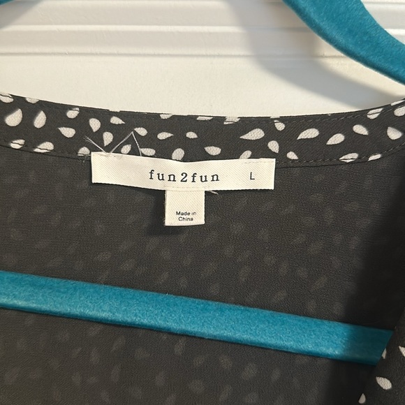 fun 2 fun top - Picture 2 of 2